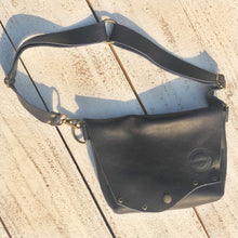 Load image into Gallery viewer, Hipster - Fanny Pack