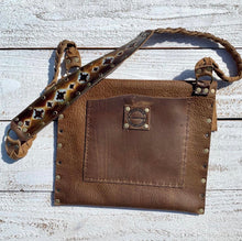 Load image into Gallery viewer, Free Spirit Crossbody