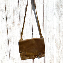 Load image into Gallery viewer, Free Spirit Crossbody