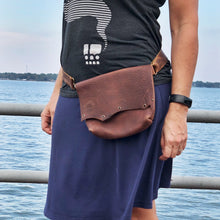 Load image into Gallery viewer, Hipster - Fanny Pack